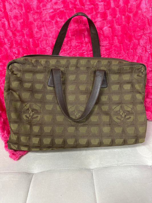 Chanel travel line #75