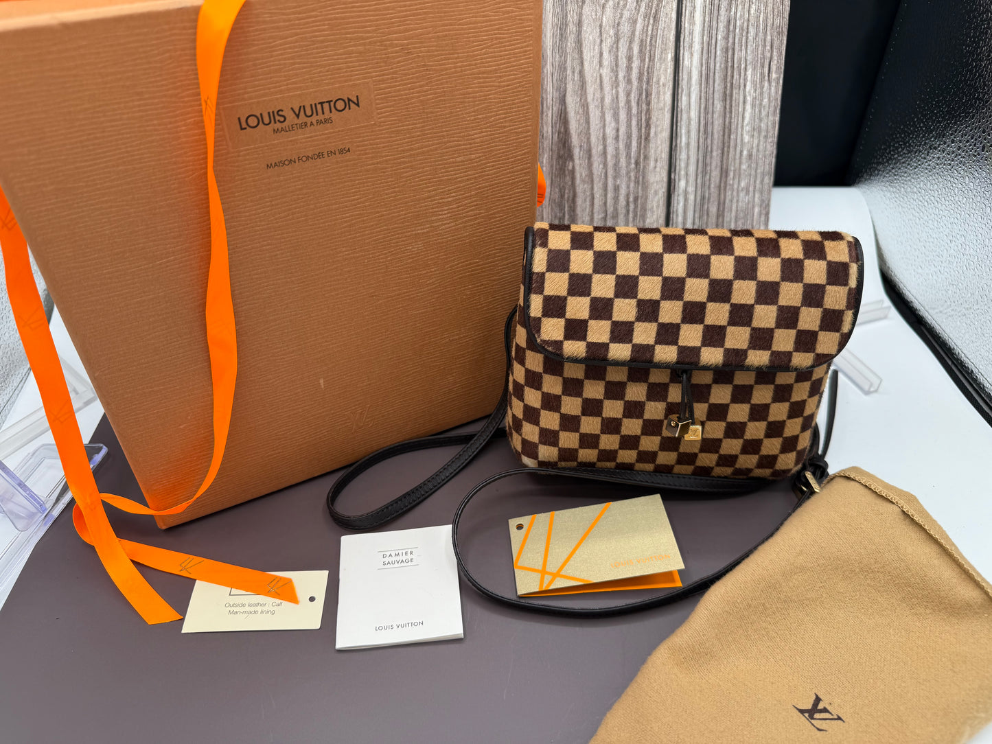 LV Damier Pony Hair Crossbody Preloved #132 collector