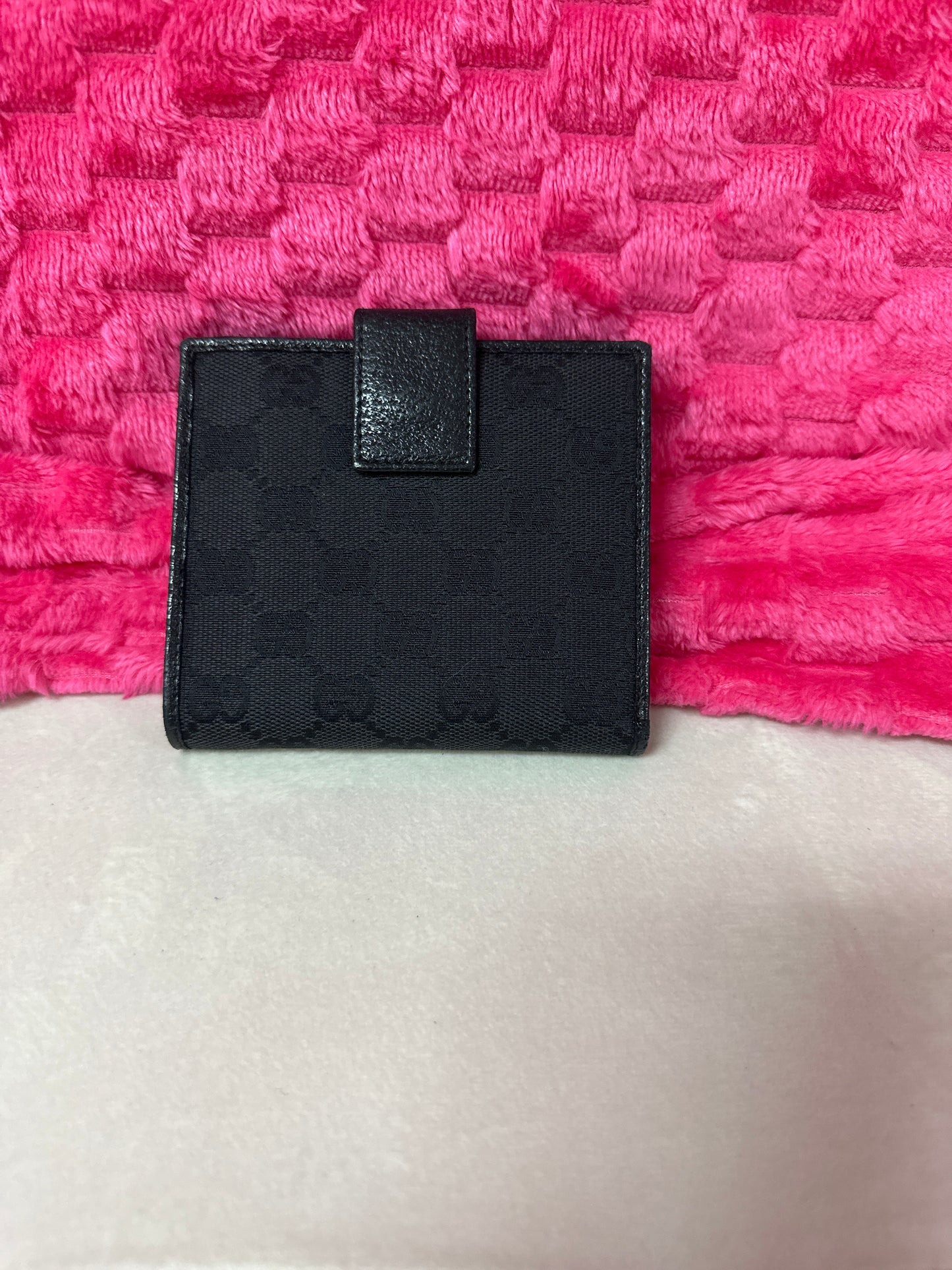 pre loved Gucci wallet #45