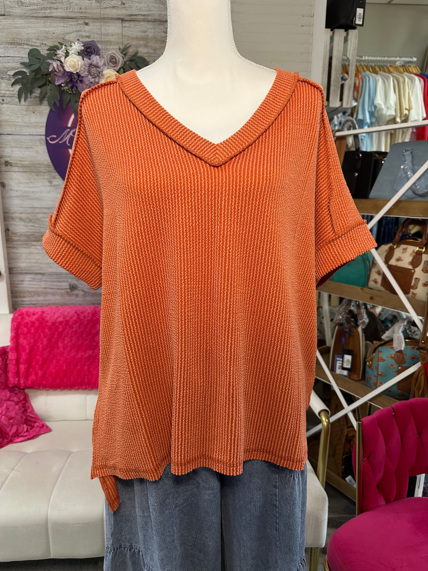 Raised Ribbed V Neck High Low