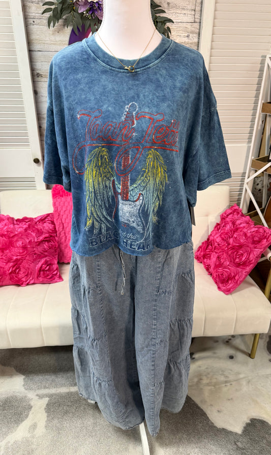 Joan Jett semi crop oversized