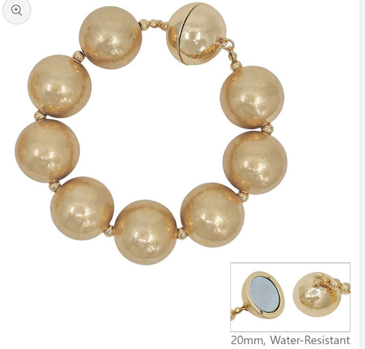 20mm matte gold beaded magnetic closure bracelet