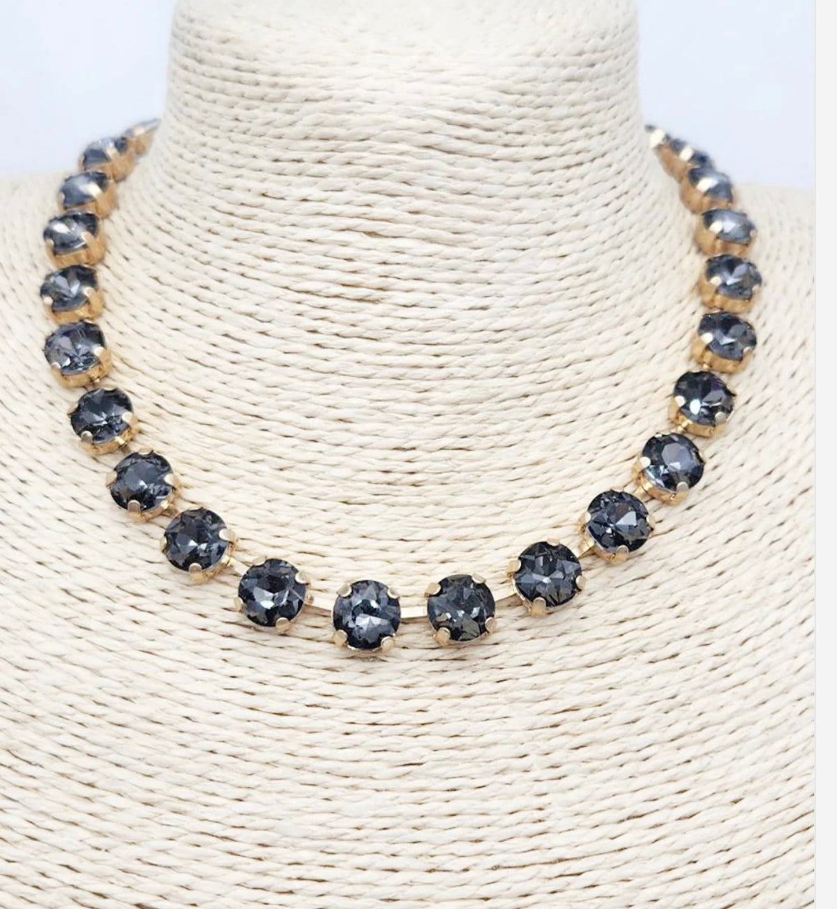 Crystal stone necklace 16-18"
