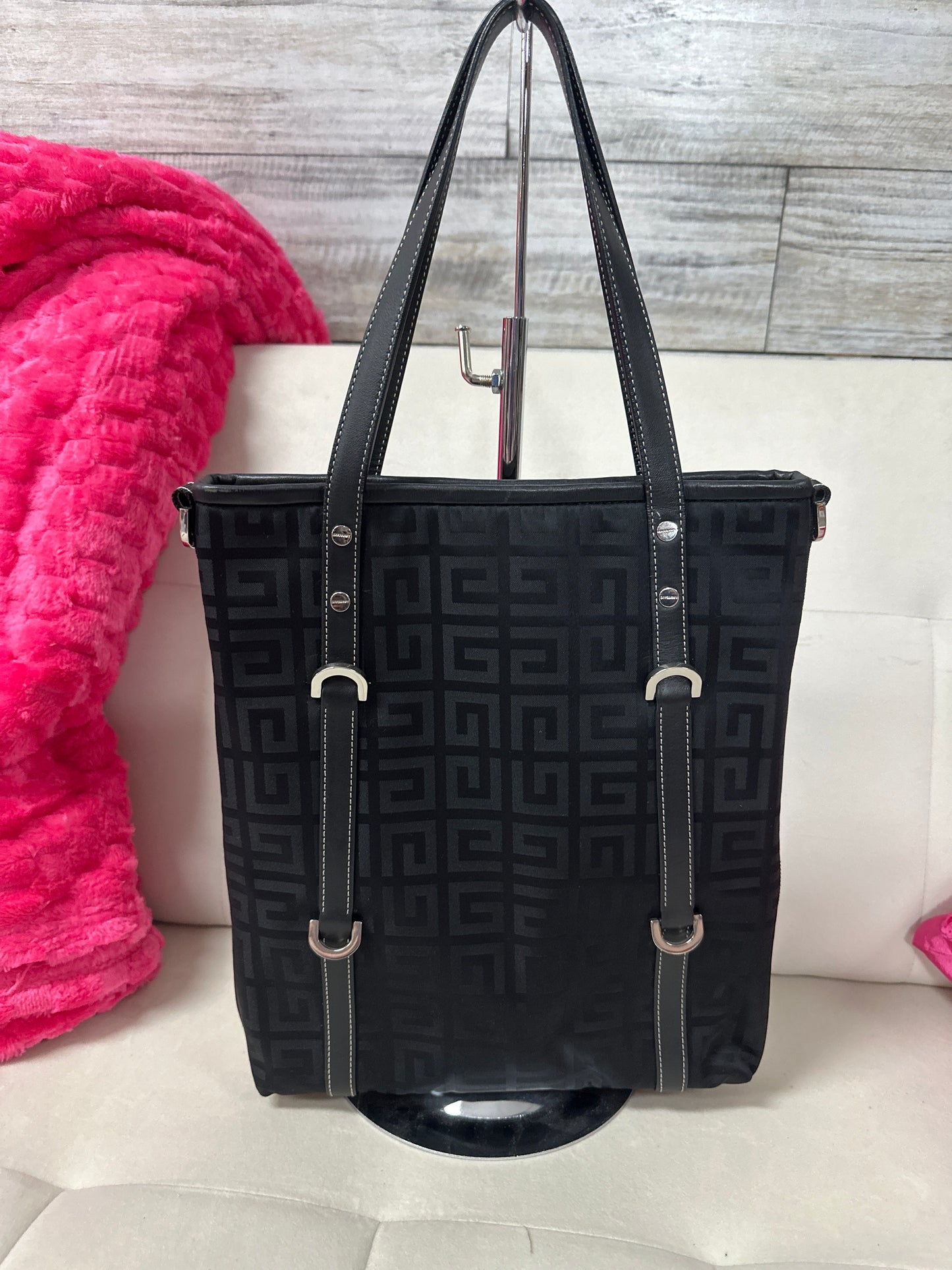 Givenchy tote Preloved #158