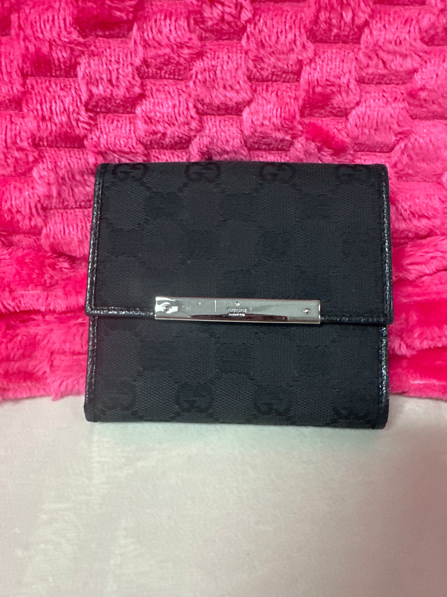 pre loved Gucci wallet #45