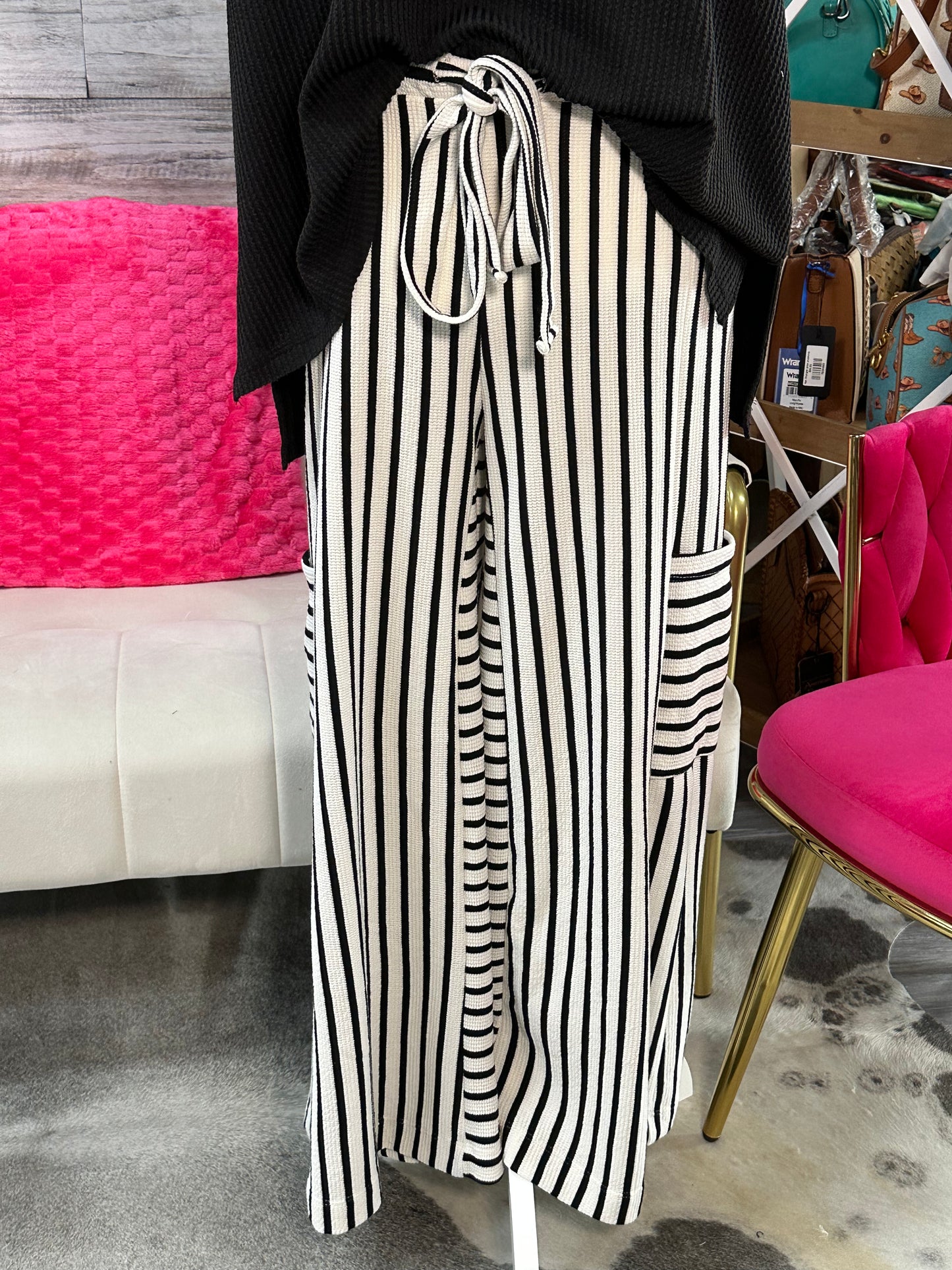 Striped wide leg pants