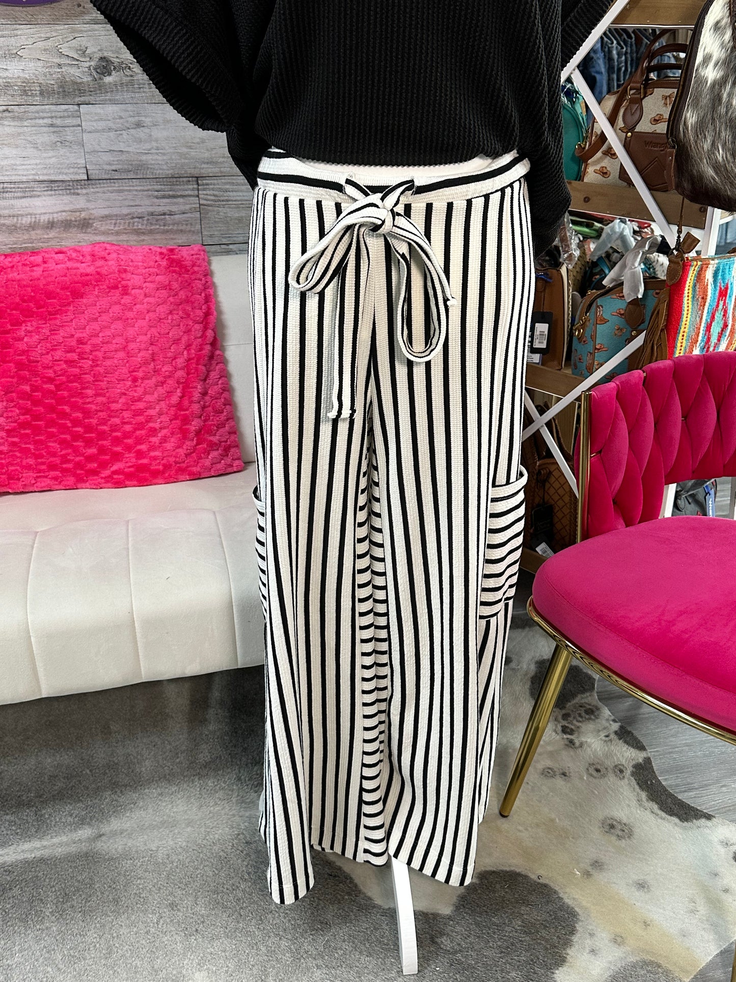 Striped wide leg pants