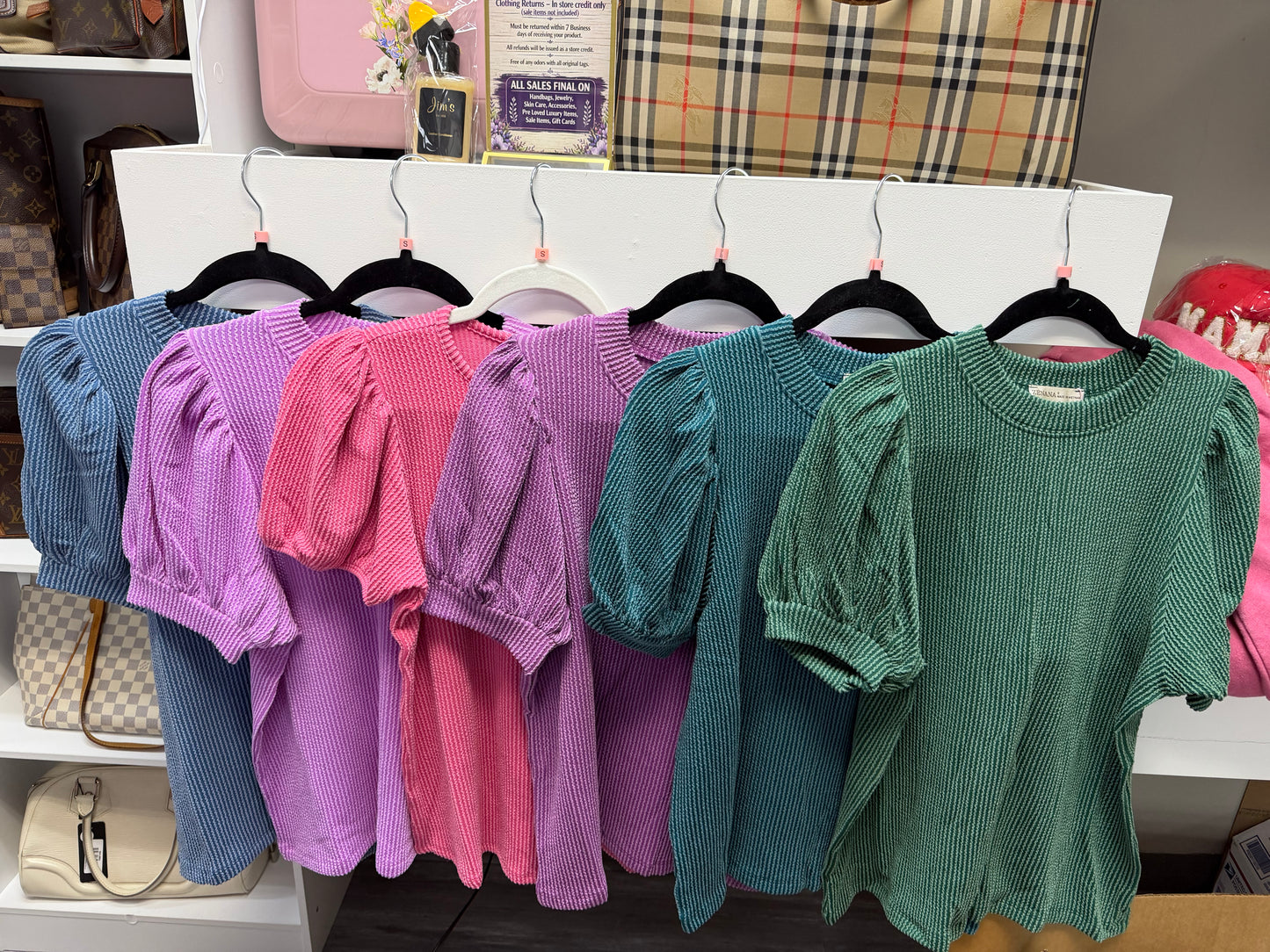 RAISED RIB PUFF SLEEVE TOP
