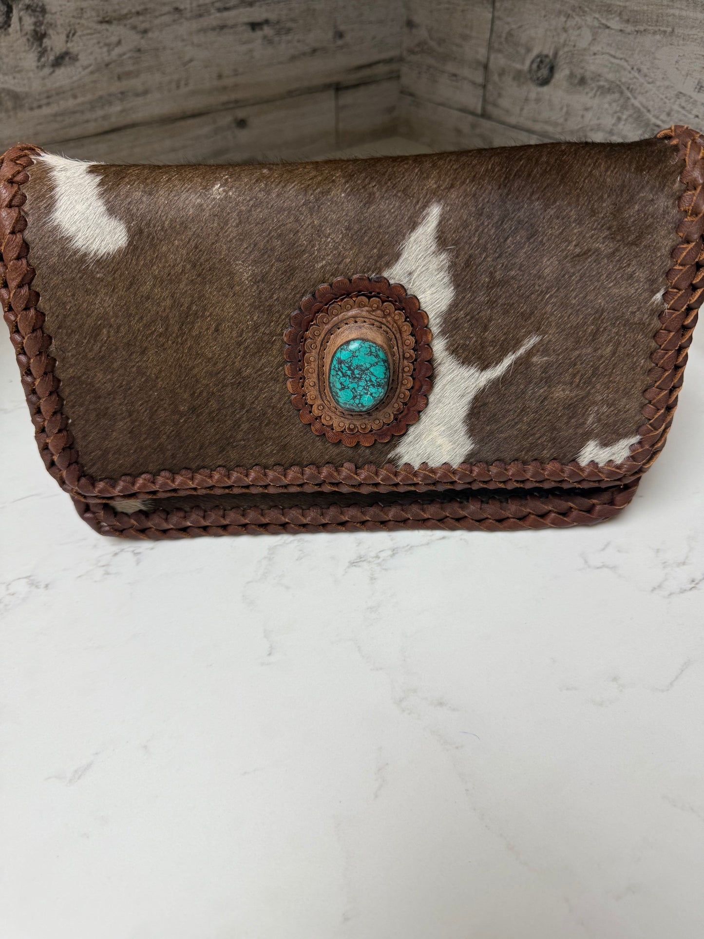 American darling cowhide small