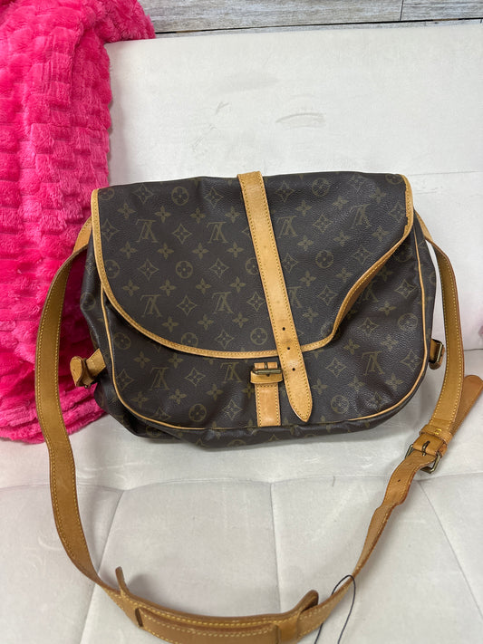 LV Saumur Vintage preloved #127