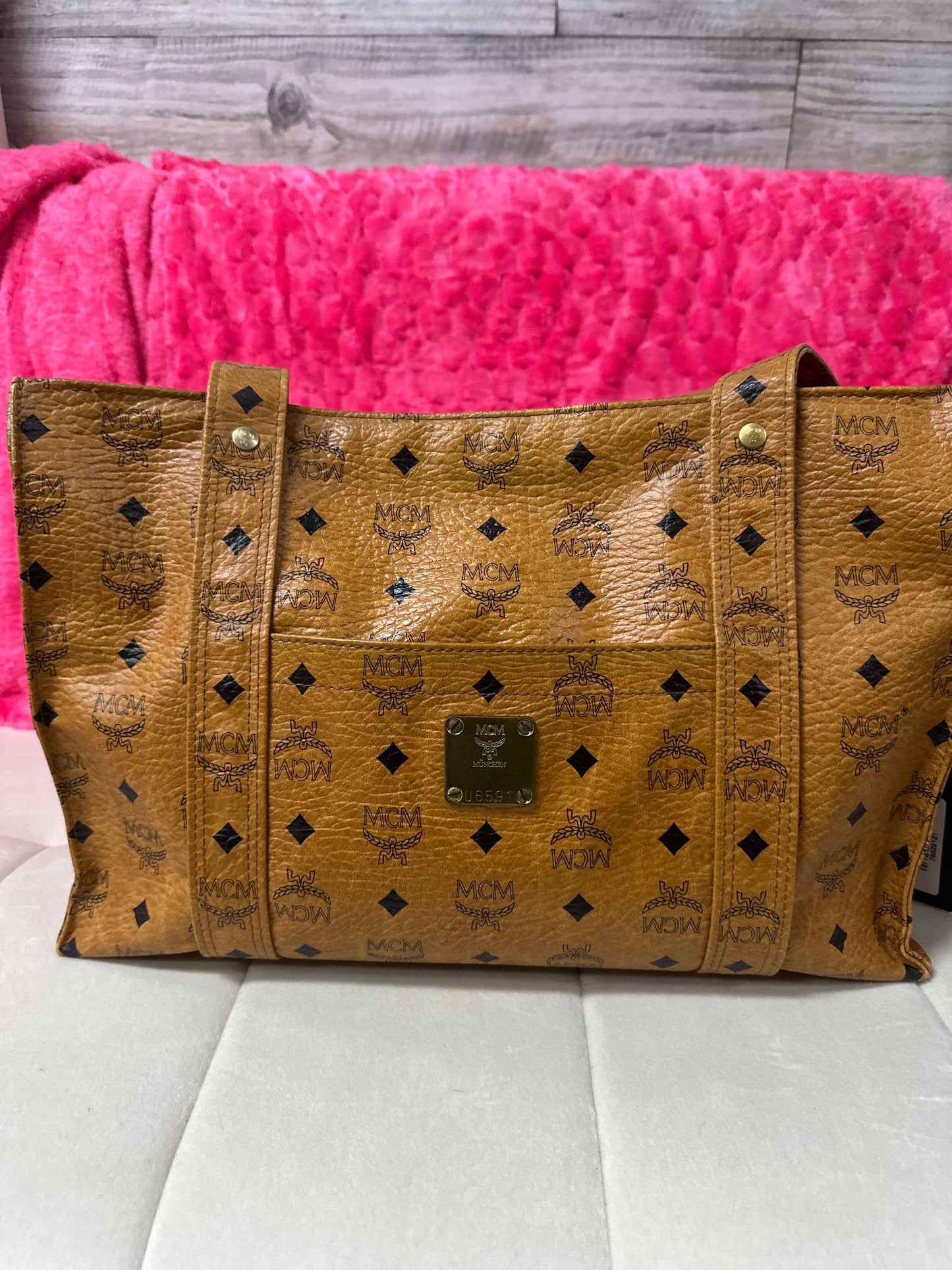MCM tote #113