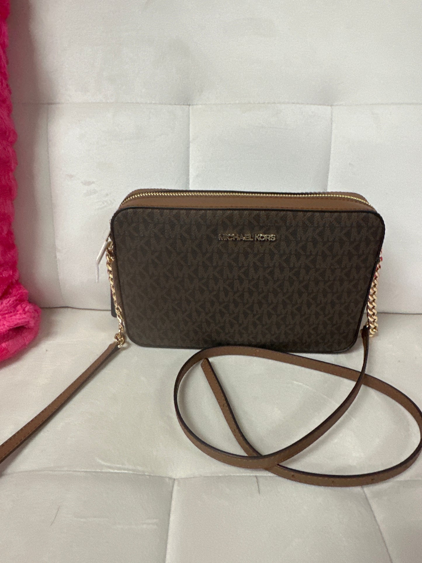 Micheal Kors jet set