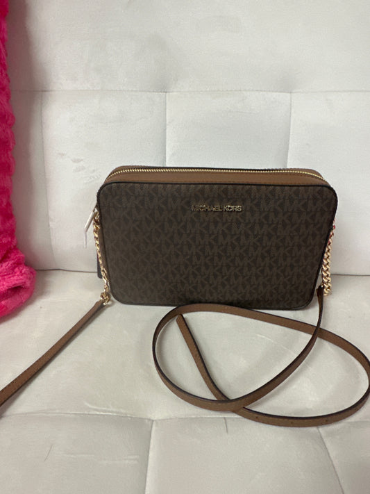 Micheal Kors jet set
