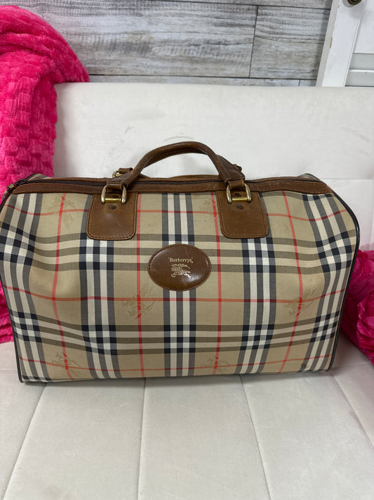 Burberry Duffle #98