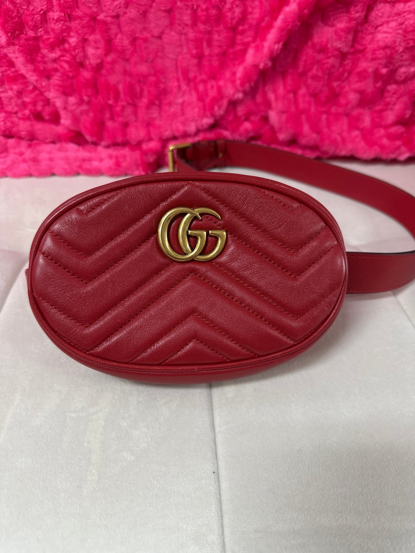 pre loved Gucci Red bum bag #49